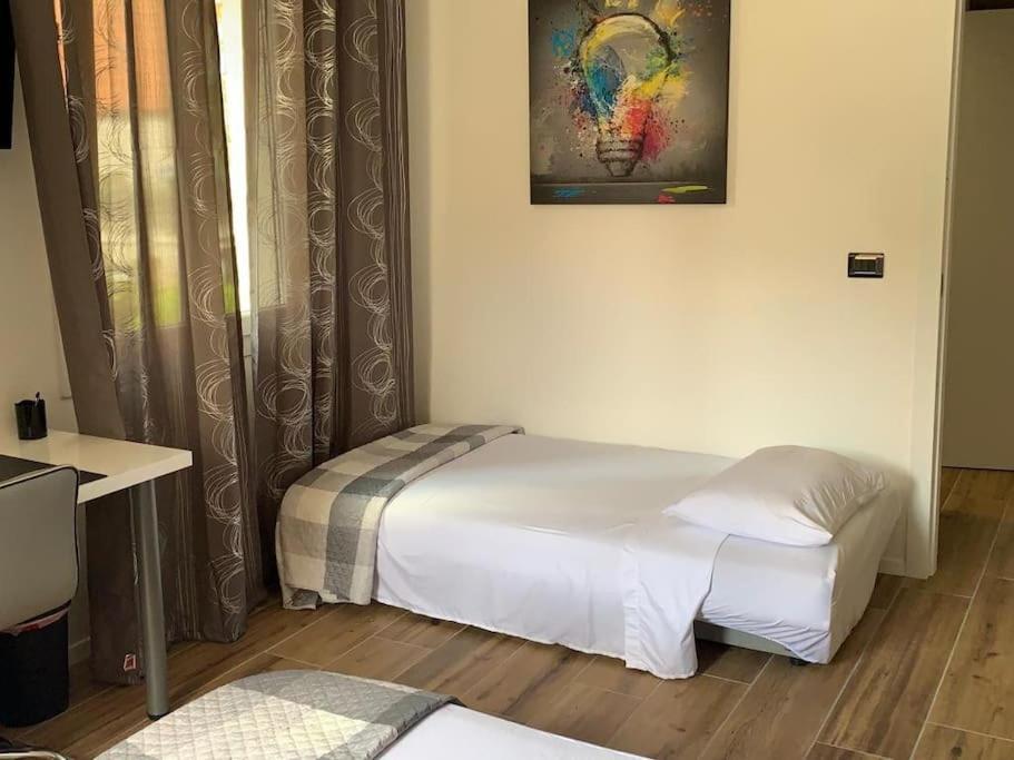 Nibu Appartamenti - Appartamento Centrale Comodo A Tutto, Anche A Villa Chiara Казалеккьо-ди-Рено Экстерьер фото